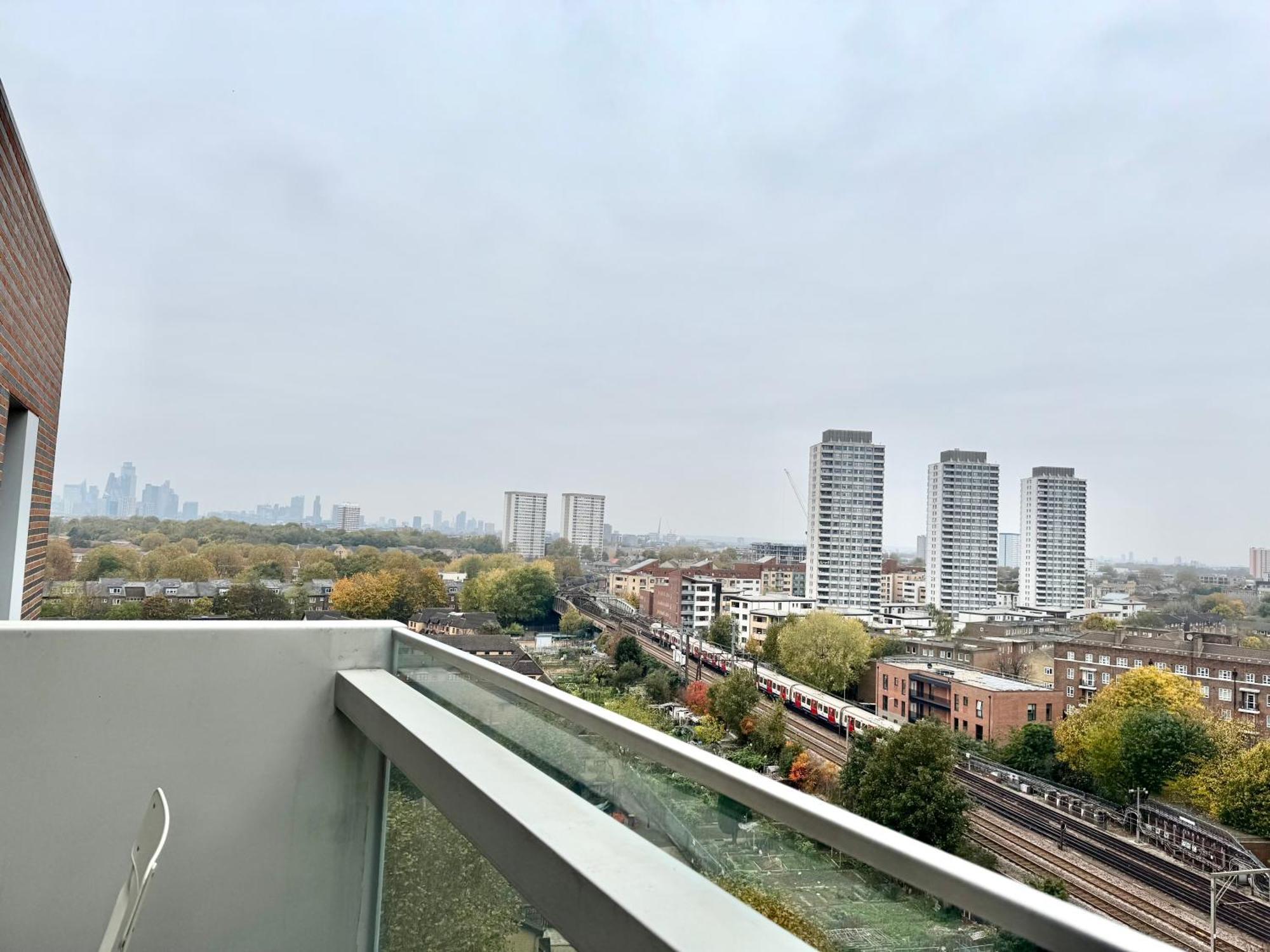 Appartamento 2 Bedrooms 2 Bath Modern Flat, Londdon View Balcony *