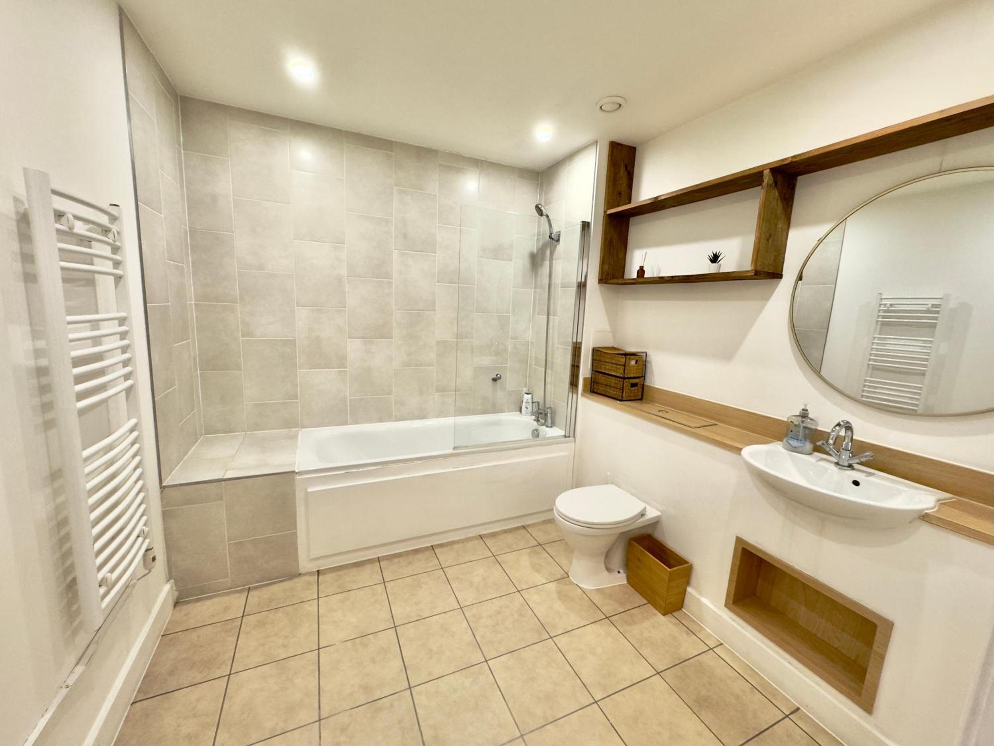 Appartamento 2 Bedrooms 2 Bath Modern Flat, Londdon View Balcony