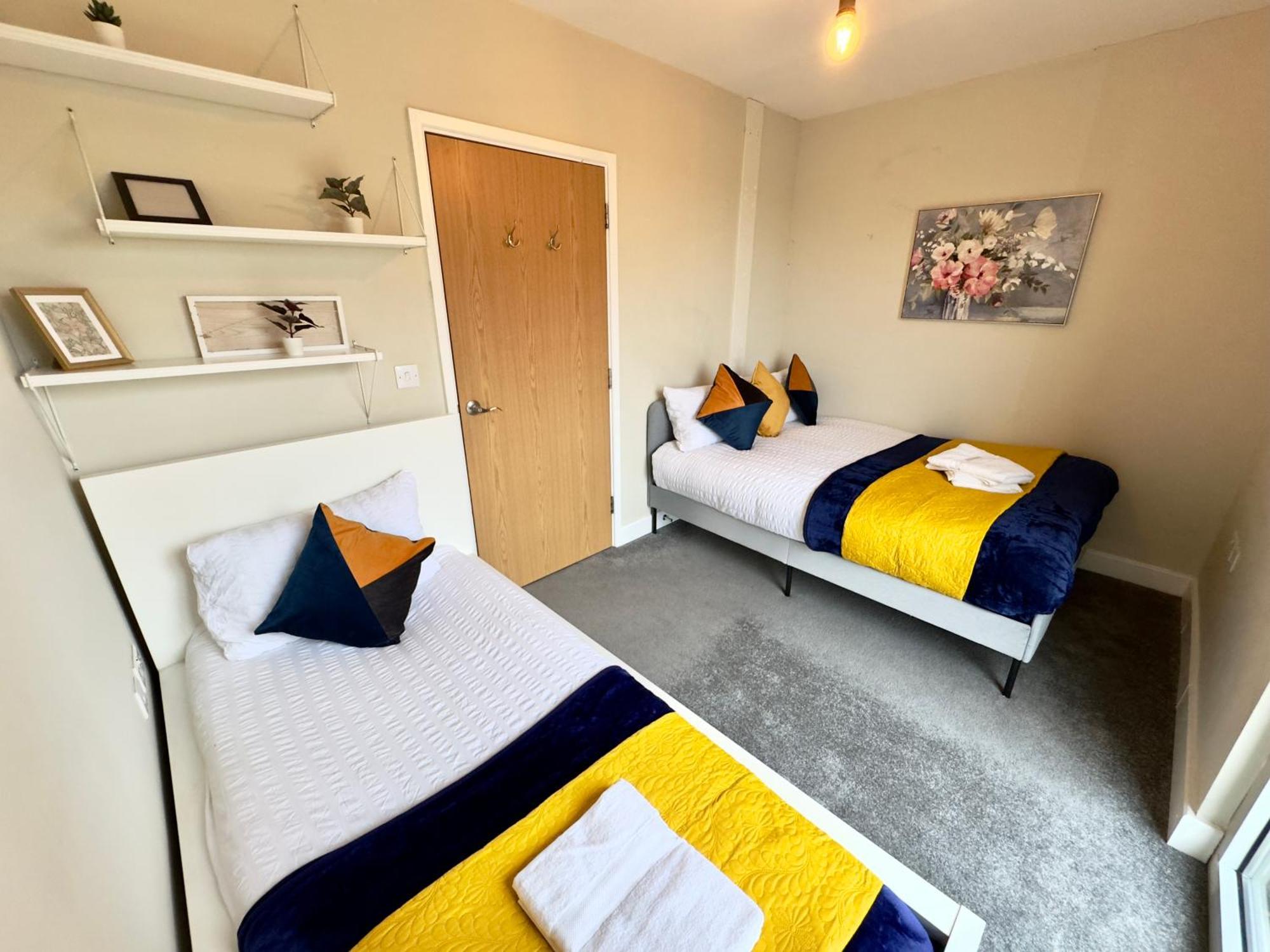 2 Bedrooms 2 Bath Modern Flat, Londdon View Balcony Londra