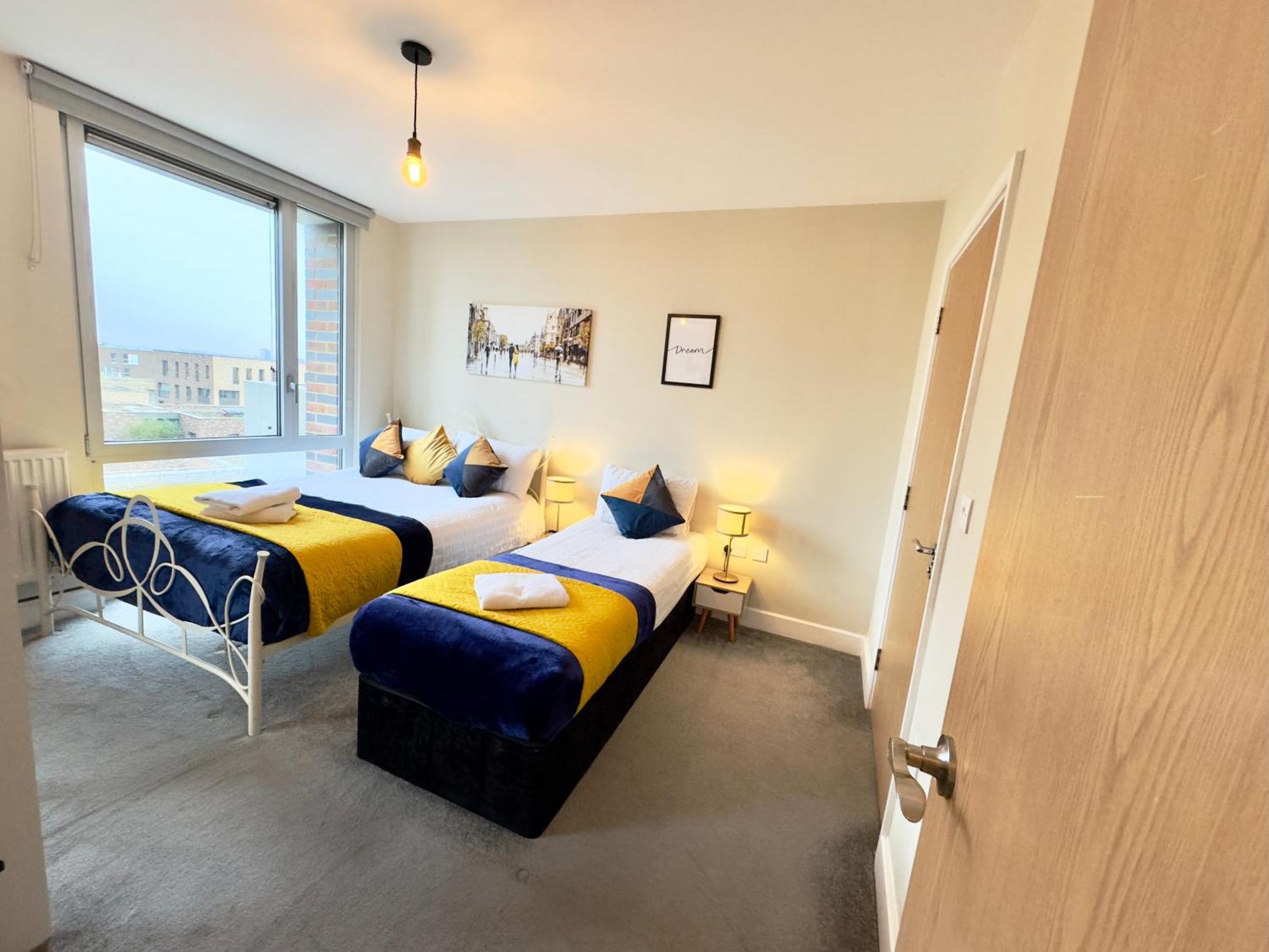 Appartamento 2 Bedrooms 2 Bath Modern Flat, Londdon View Balcony *