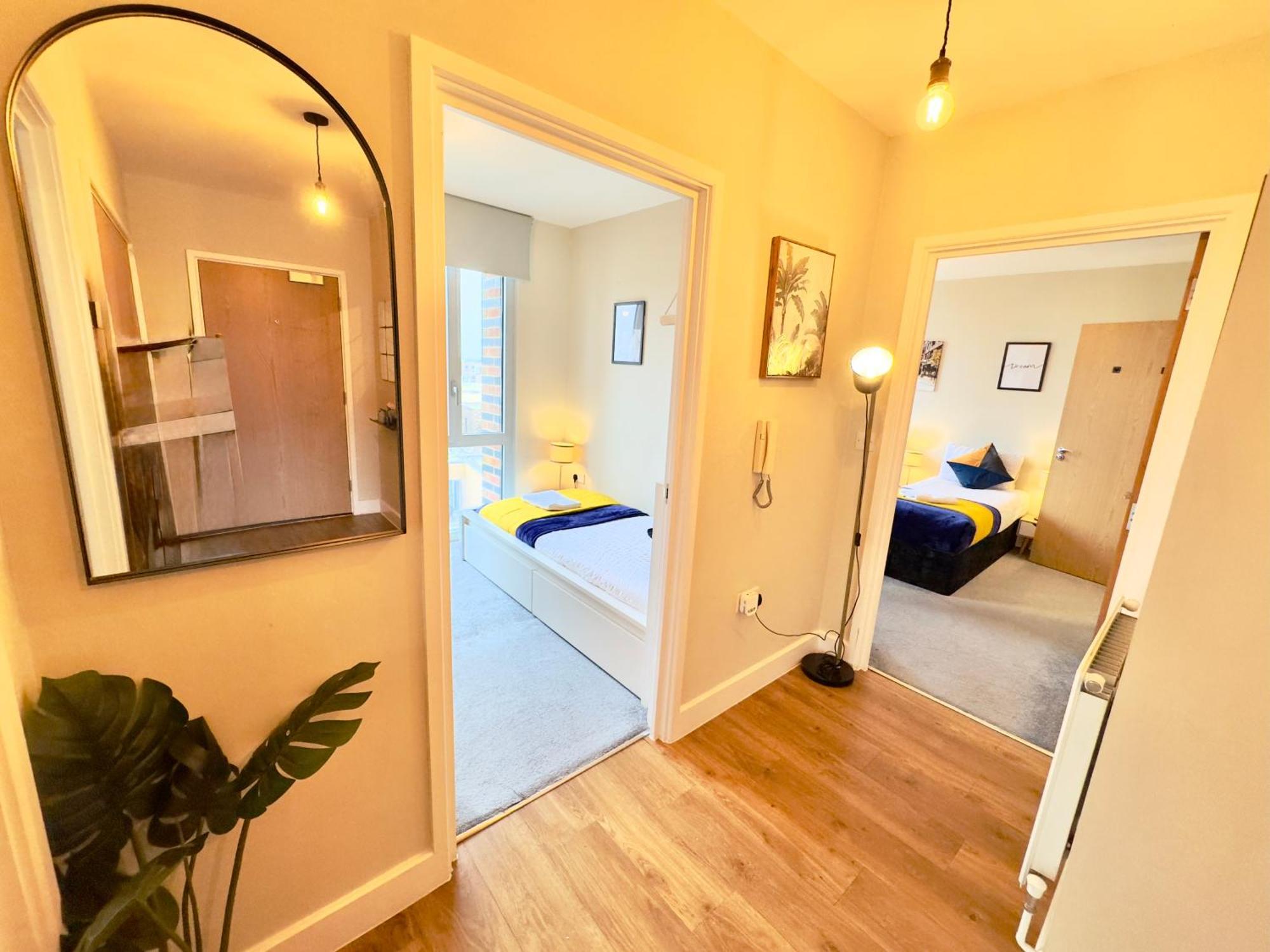 Appartamento 2 Bedrooms 2 Bath Modern Flat, Londdon View Balcony